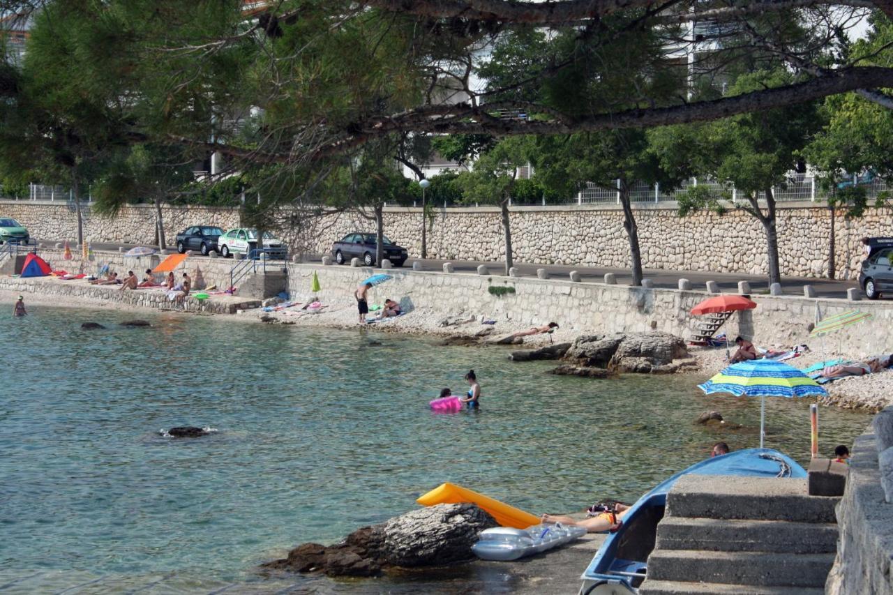 Apartments By The Sea Selce, Crikvenica - 4802 Exteriör bild